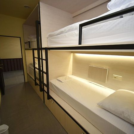 Yerevan Inn Hostel Екстер'єр фото