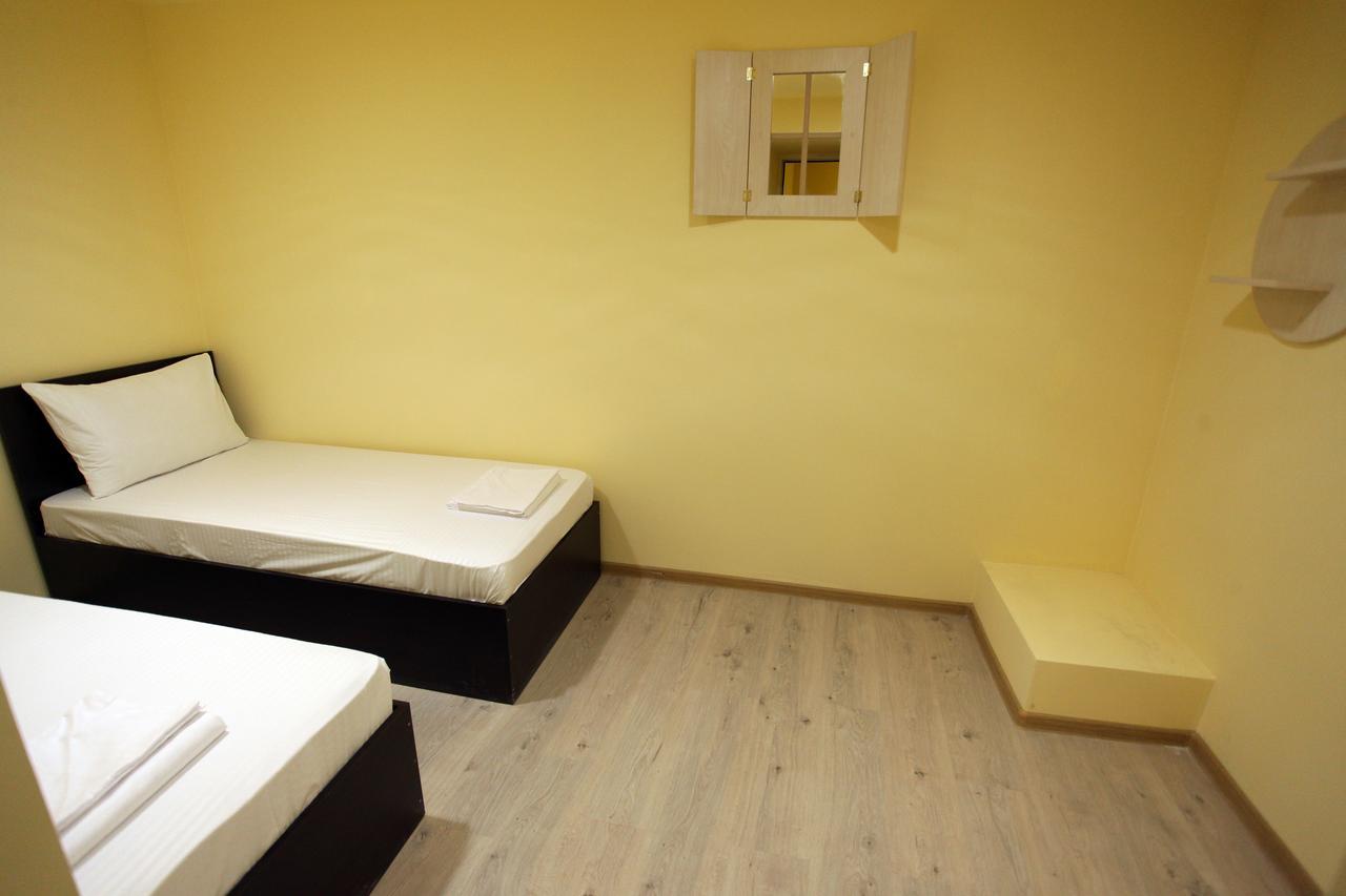 Yerevan Inn Hostel Екстер'єр фото