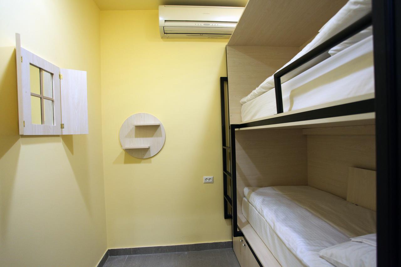 Yerevan Inn Hostel Екстер'єр фото