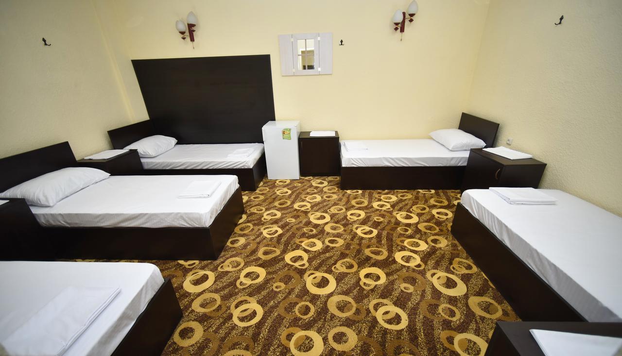 Yerevan Inn Hostel Екстер'єр фото
