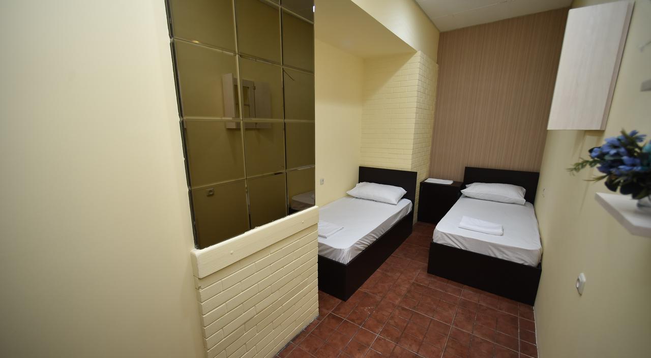 Yerevan Inn Hostel Екстер'єр фото