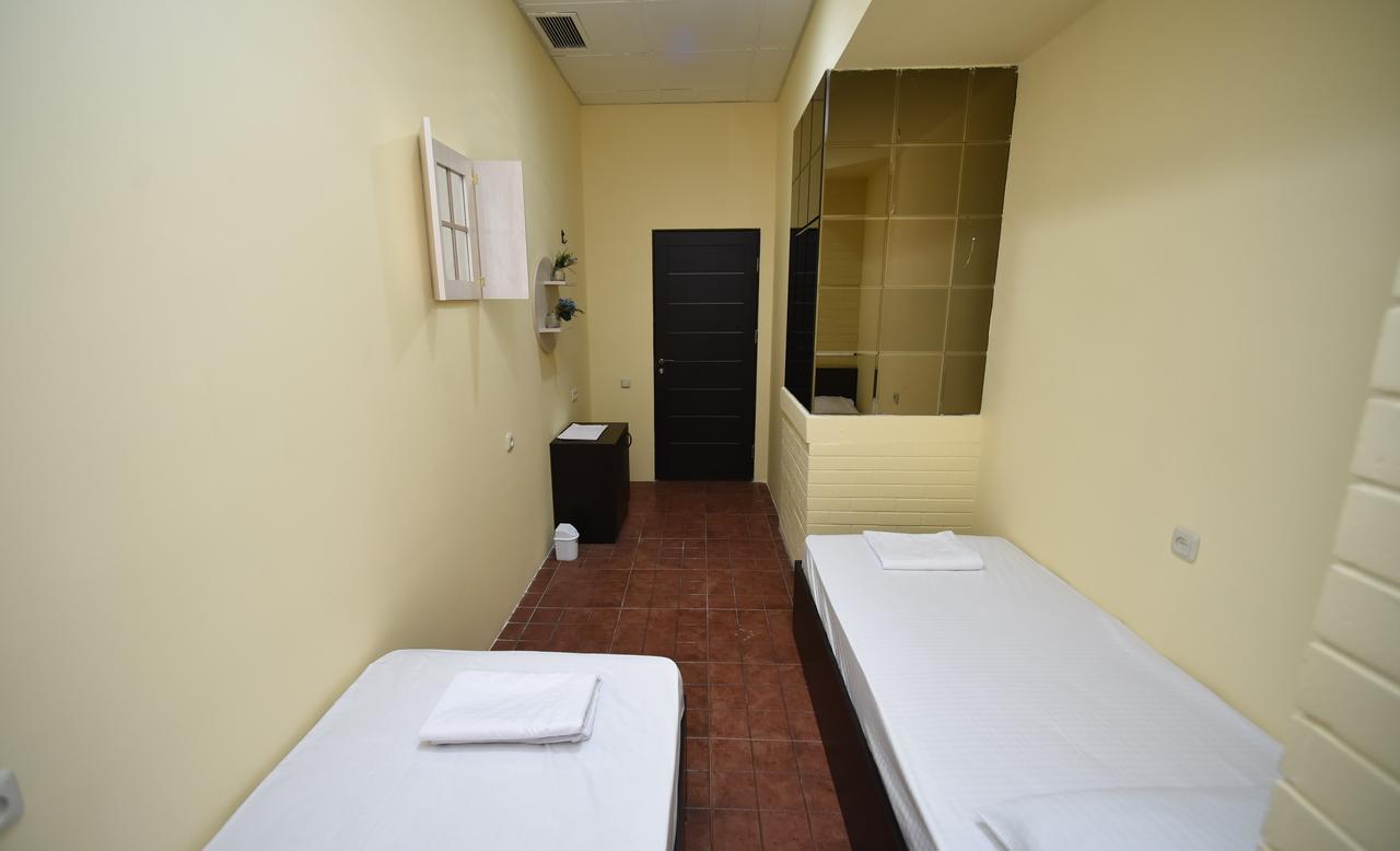 Yerevan Inn Hostel Екстер'єр фото