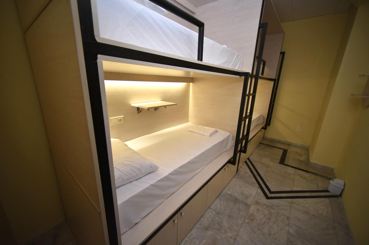 Yerevan Inn Hostel Екстер'єр фото